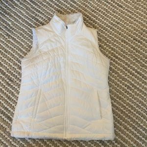 Barely worn REVERSIBLE white NORTH FACE vest
